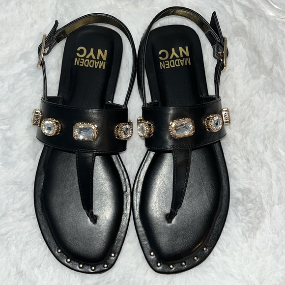 Madden NYC sandals/shoes - Picture 7 of 9